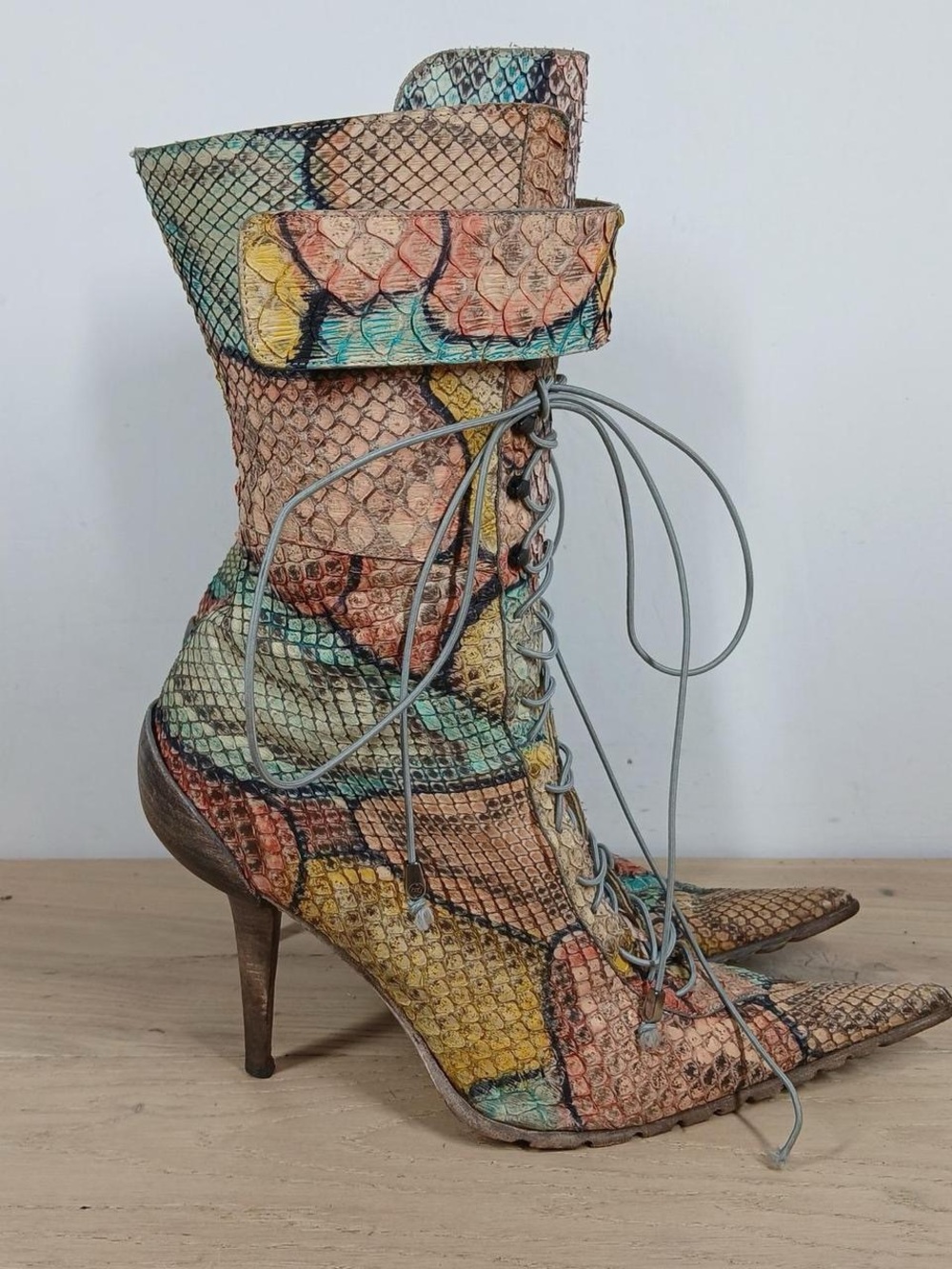GIANNI BRAVO | Multicolor Snakeskin Leather Lace-Up Pointed-Ankle Boots - Picture 4 of 8